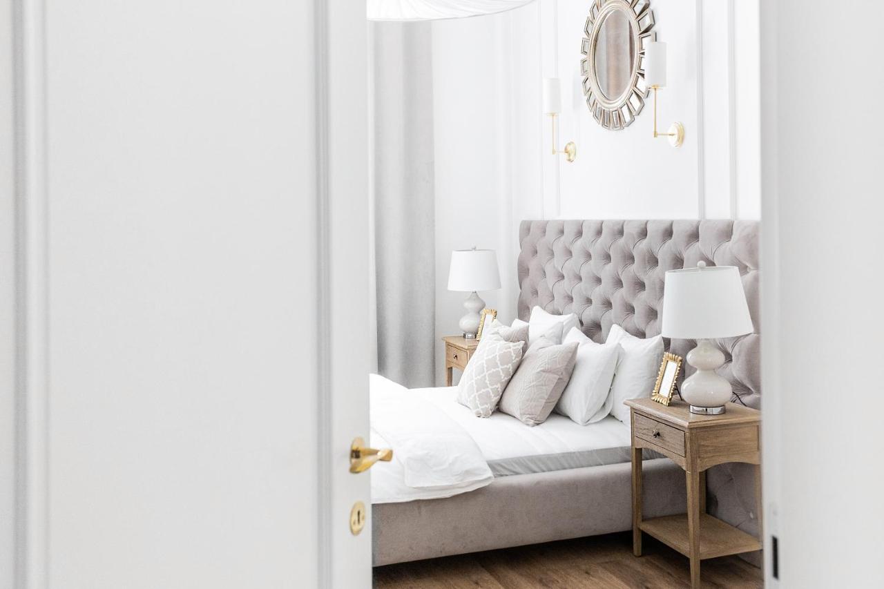 Apartament Golden Place クラクフ エクステリア 写真