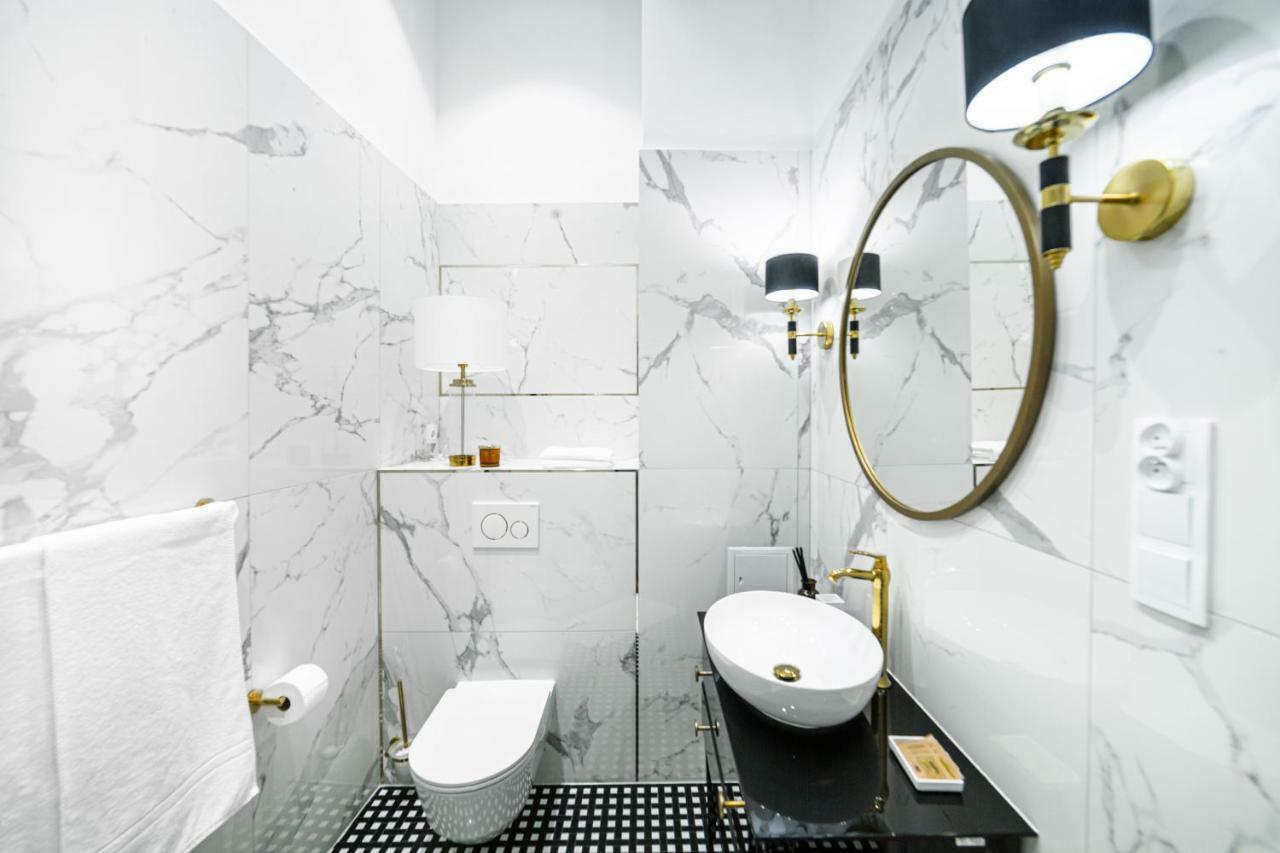 Apartament Golden Place クラクフ エクステリア 写真